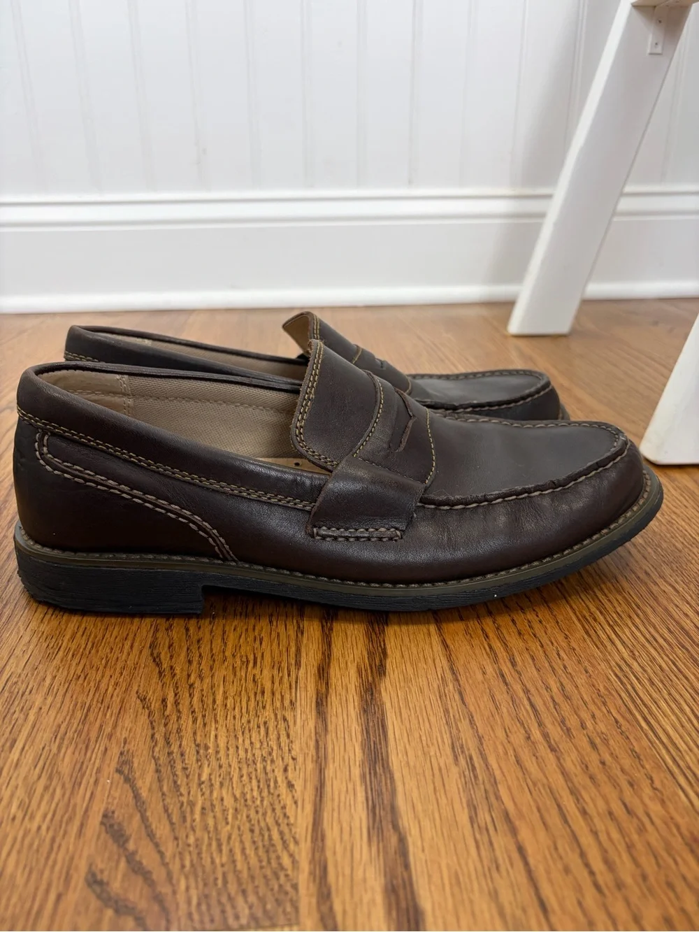 Sperry Topsider Essex Dark Brown Leather Penny Loafers (9.5)